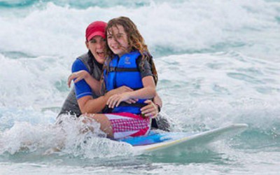 Hablando de autismo con un niño