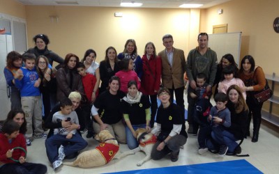15 niños y niñas de la Asociación ProTGD han participado este año en la Terapia Asistida con Perros
