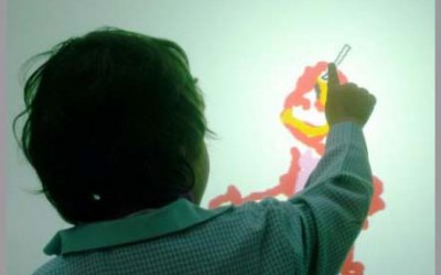 10 entidades que trabajan para personas con autismo se beneficiarán de equipamiento tecnológico