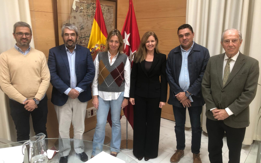 Federación Autismo Madrid se reúne con la Consejera de Familia, Juventud y Asuntos Sociales y la Directora General de Atención a Personas con Discapacidad